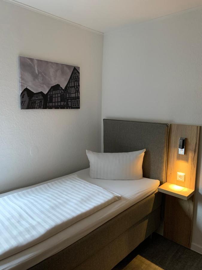 Zur Eisenbahn Hotel Limburg an der Lahn Kültér fotó