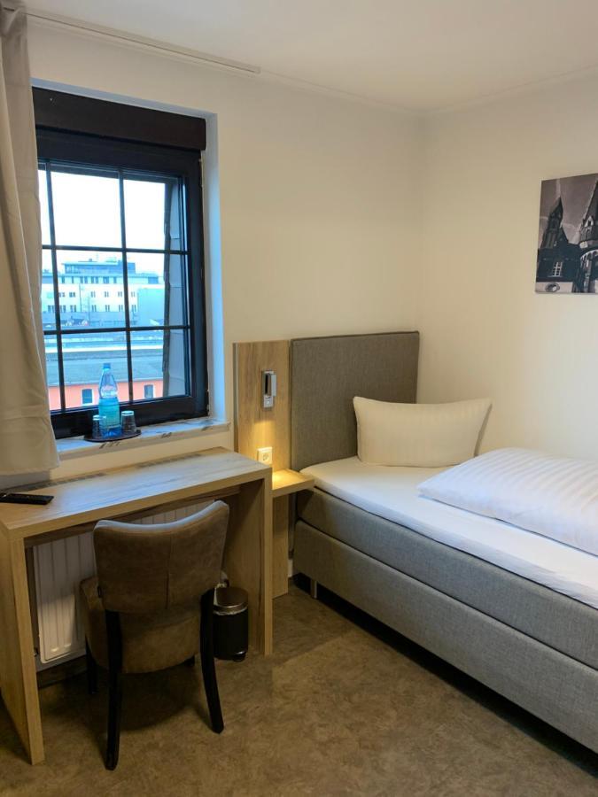 Zur Eisenbahn Hotel Limburg an der Lahn Kültér fotó